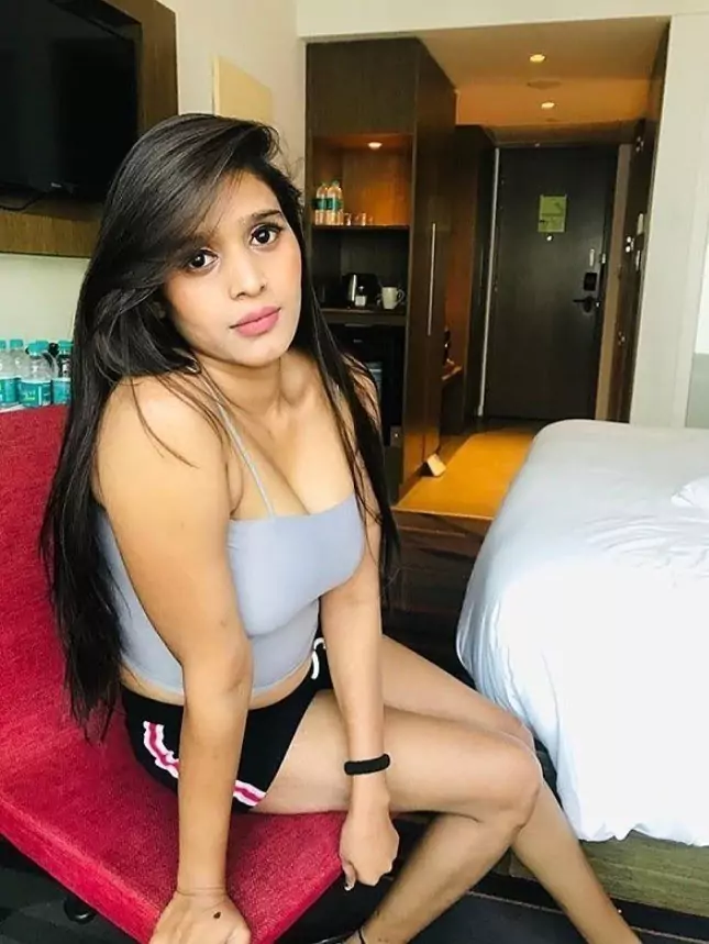 कॉल गर्ल्स सर्विस  पोरवोरिम